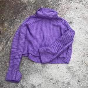 Bershka purple turtleneck size M-L
